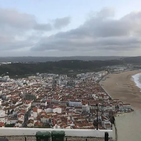 Canelle Com Terraço Apartamento Nazaré