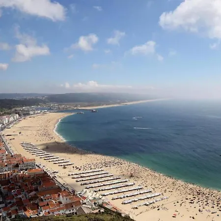 Canelle Com Terraço Apartamento Nazaré