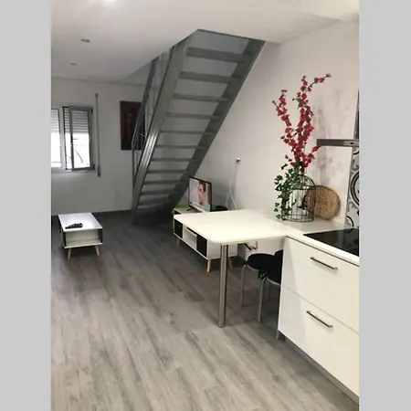 Canelle Com Terraço Nazaré